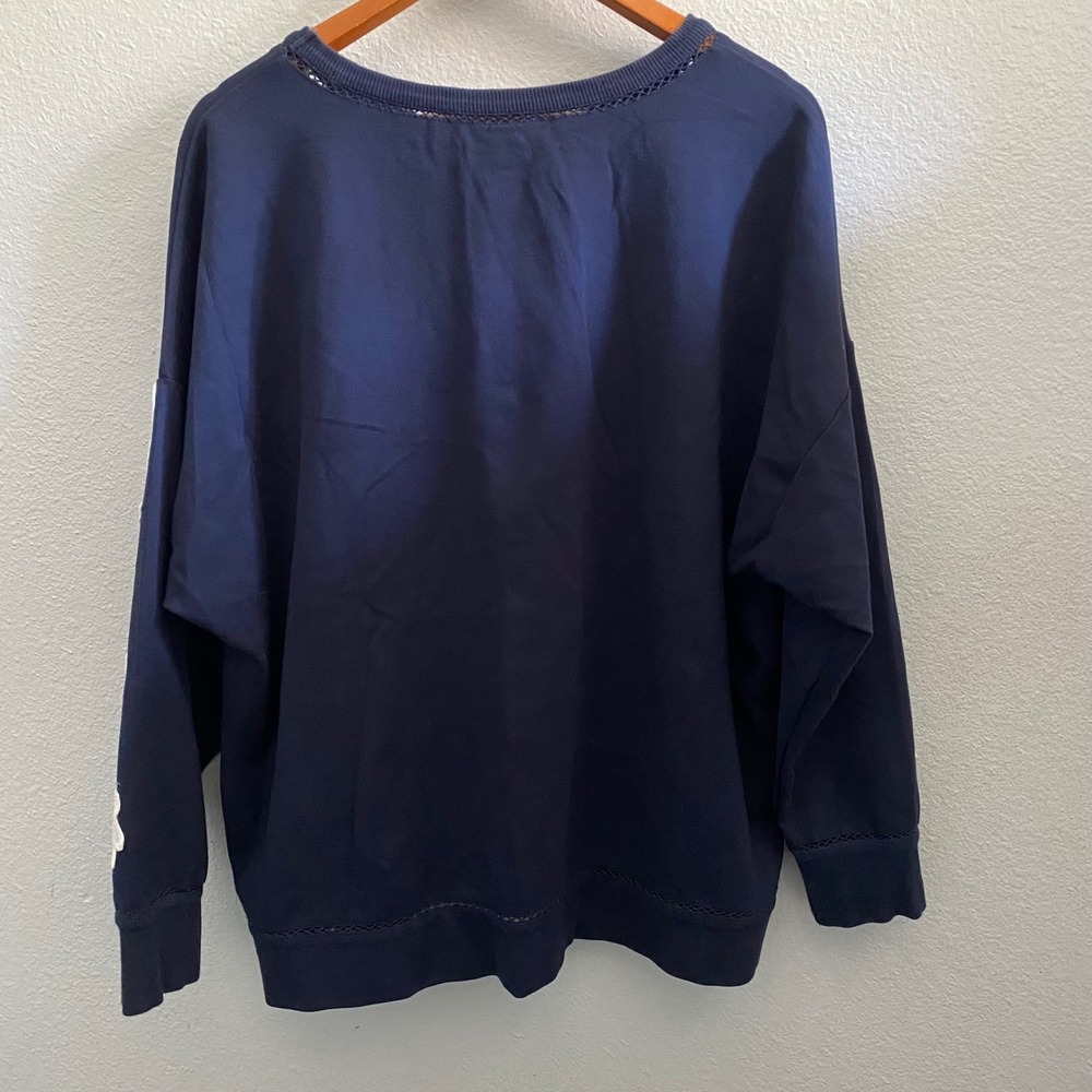 Victoria‎ Beckham for Target Navy Floral Lace Applique Sweatshirt Plus Size 2X - Picture 3 of 8